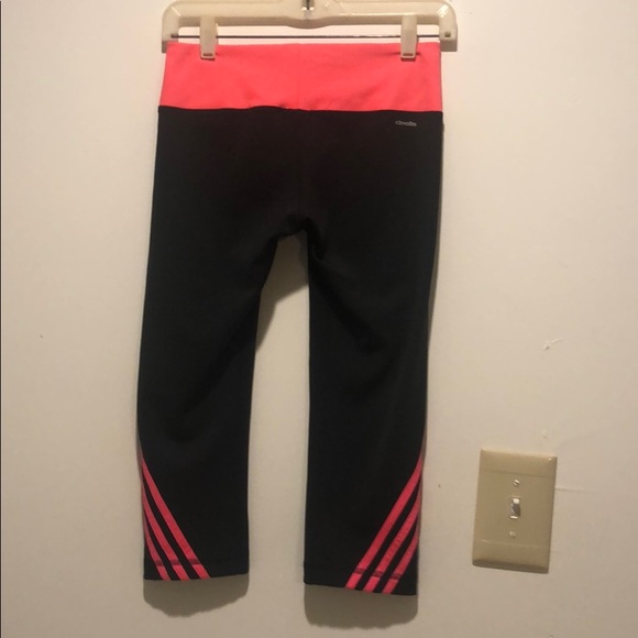 Adidas Climalite Capri leggings - size -Medium - Picture 6 of 16